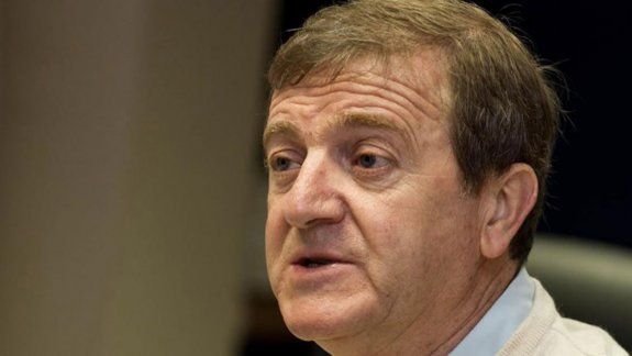 El intendente Tortoriello apura la regularización de cinco tomas.