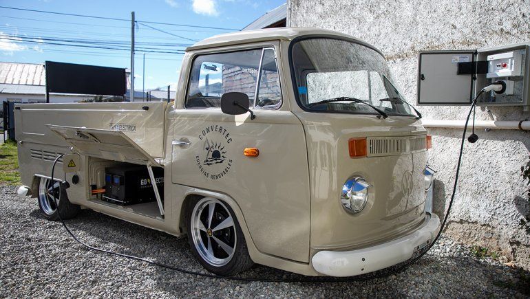 Renovables. Rionegrino reconvirtió su pickup y ahora es eléctrica