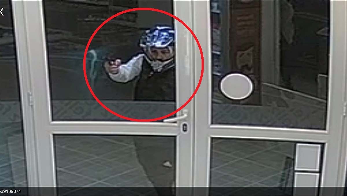 Video: quiso robar con un arma en Grido