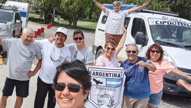 Una parte del grupo de rodanteros del Alto Valle que estuvieron en Brasil.