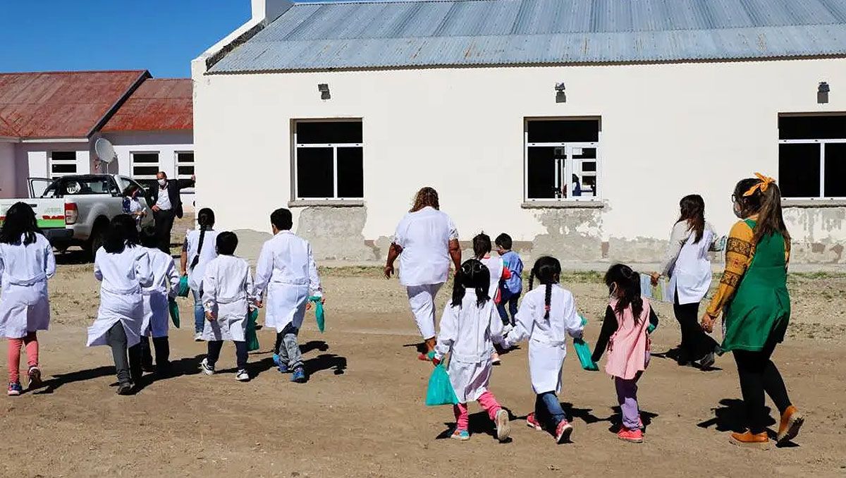 El boletín no define a los estudiantes