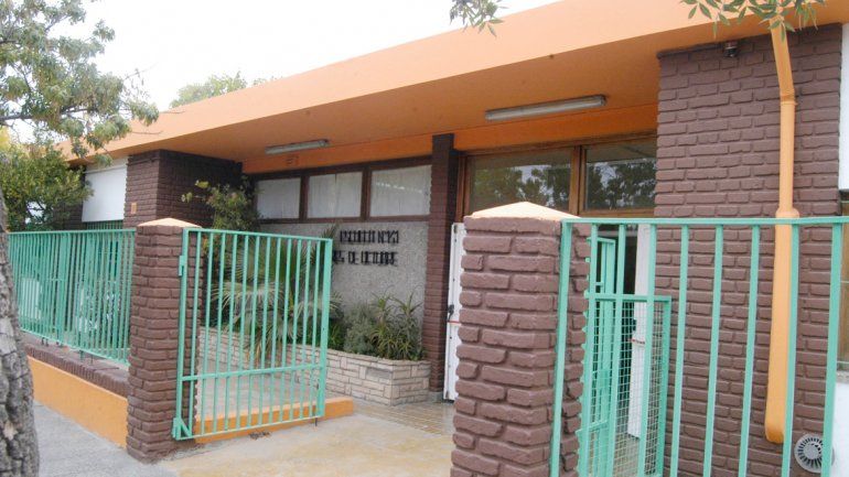 Los gusanos se encontraron en una caja de arroz de la Escuela 131.