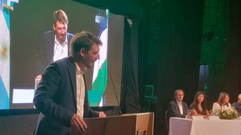 El intendente de Cipolletti, Rodrigo Buteler, abre el 39° período de sesiones ordinarias del Concejo Deliberante.