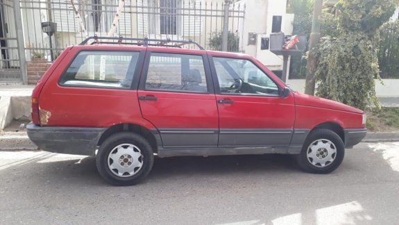 Le robaron el auto a una vecino con discapacidad en pleno centro