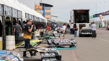 en centenario se respira tc: el trabajo en boxes y la pasion del publico