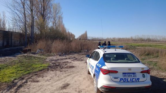 La Policía busca a Cristian Molina y realiza intensos rastrillajes en la zona rural al norte de la ciudad, donde cámaras de seguridad lo captan por última vez.&nbsp; 
