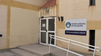 pastor evangelico invitaba a menores a rezar y los violaba