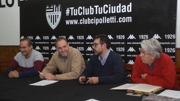 Pierucci, Caldiero, Romero y Gutiérrez, parte de la directiva de Cipo que deberá idear una nueva temporada.&nbsp;