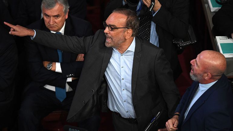 Escándalo en el Congreso: diputados macristas se fueron gritando e insultando al Presidente