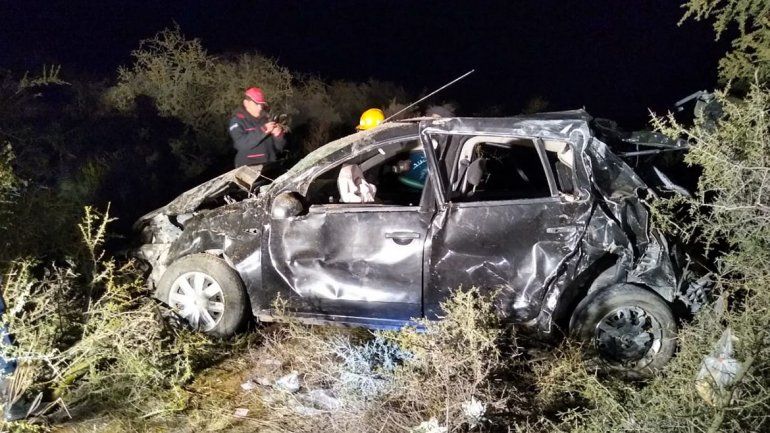 Una familia de Oro se salvó de milagro tras volcar en cercanías a SAO