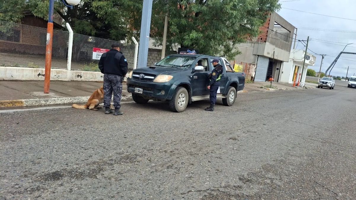 Personal policial realizó nuevos allanamientos y un hallazgo sorprendió en la búsqueda.