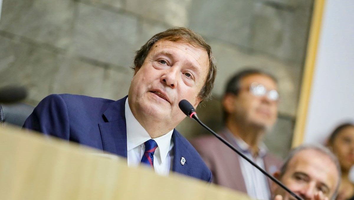 “Estamos viviendo la peor época de abandono de las provincias por parte de la Nación desde la recuperación democrática, resaltó el gobernador rionegrino.&nbsp;