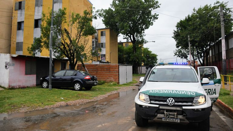 Sicarios fusilan a una embarazada y dejan herida a su hija