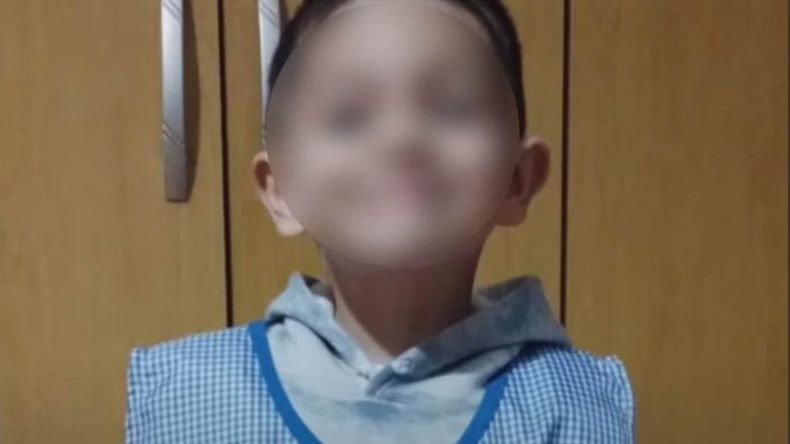 Usaron la identidad de su hijo para sacar a otro nene a Bolivia: la increíble respuesta de ANSES