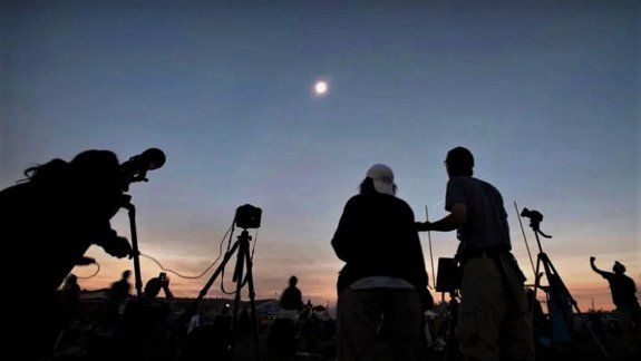 La ciudad se prepara para disfrutar del eclipse de sol