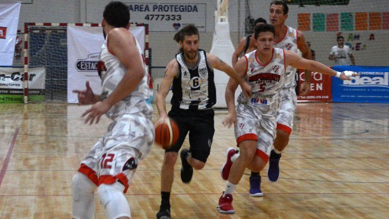 No se puso rojo: el Albinegro derrotó a Independiente