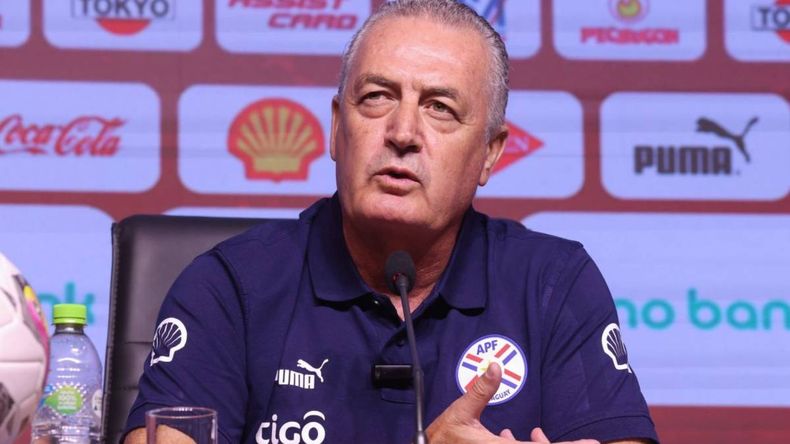 Un ex Boca fue convocado a la Selección de Paraguay pero se olvidó el pasaporte en un pantalón y tuvo que ser desafectado | LMCipolletti.com Un ex Boca fue convocado a la Selección de Paraguay pero se olvidó el pasaporte en un pantalón y tuvo que ser desafectado