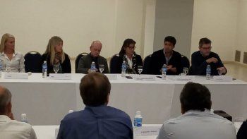 definen la gobernabilidad para la region metropolitana confluencia definen la gobernabilidad para la region metropolitana confluencia