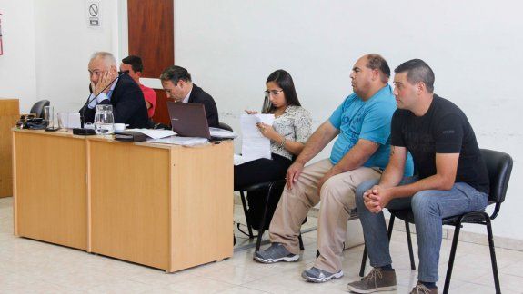 Los policías acusados conocerán el fallo la semana que viene.
