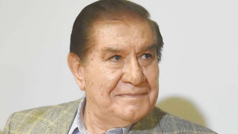 Pereyra pretende movilizar a 15 mil petroleros contra los despidos