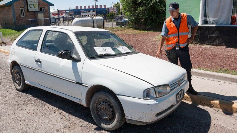 La Policía rionegrina casi en forma diaria lleva adelante el secuestro de vehículos con papeles truchos.