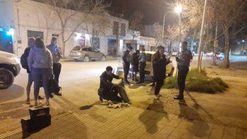 se quiso llevar dos televisores de la anonima