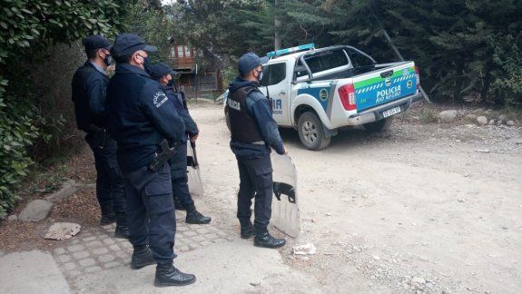 Repitieron fiesta clandestina en una casa y agredieron a la Policía