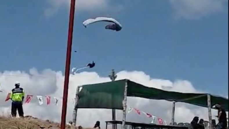 El piloto de parapente había viajado especialmente desde la ciudad de Antalya para participar del evento. | LMCipolletti.com El piloto de parapente había viajado especialmente desde la ciudad de Antalya para participar del evento.