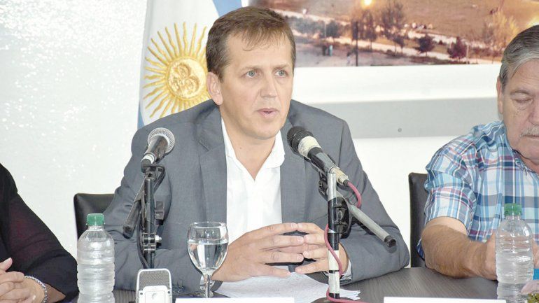 El macrista Fioretti iría a juicio político por mal desempeño.