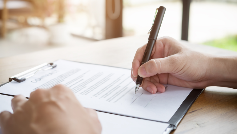 El acuerdo establece el pago del 30% de la jubilación del padre hacia su hija todos los meses. El acuerdo establece el pago del 30% de la jubilación del padre hacia su hija todos los meses.