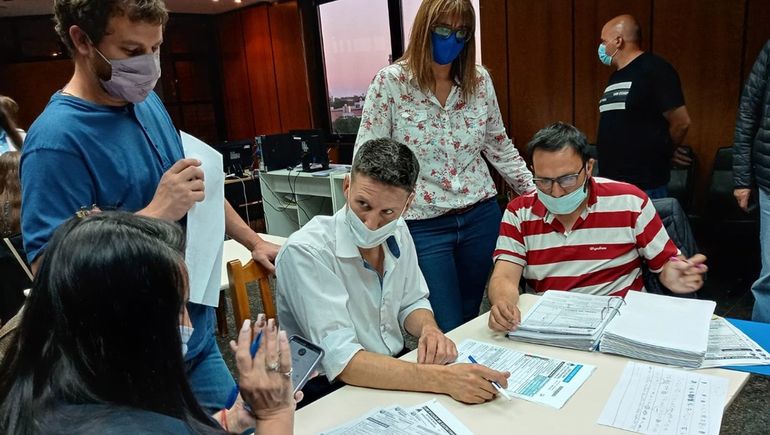 El Frente de Todos no se rinde y denuncia boletas falsas de Tortoriello