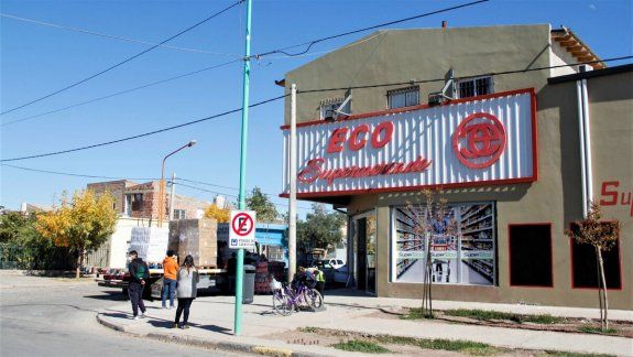 Provincia multó a un súper chino de la ciudad por sobreprecios