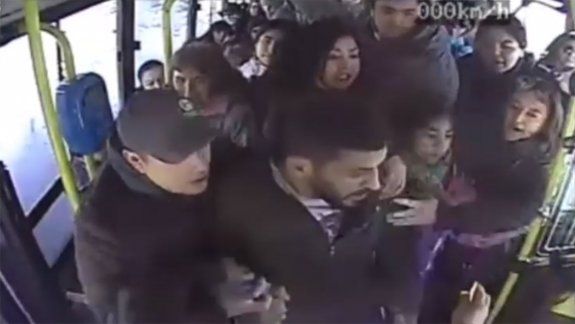 Luchador agredió brutalmente a un colectivero en Bariloche