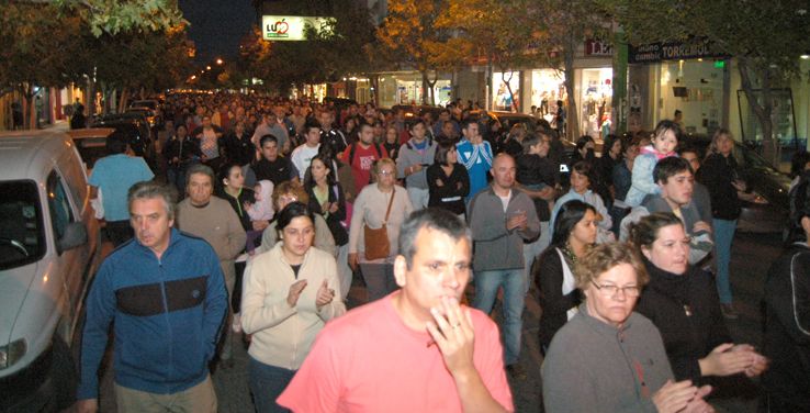 Unos 2.000 cipoleños se movilizaron exigiendo justicia