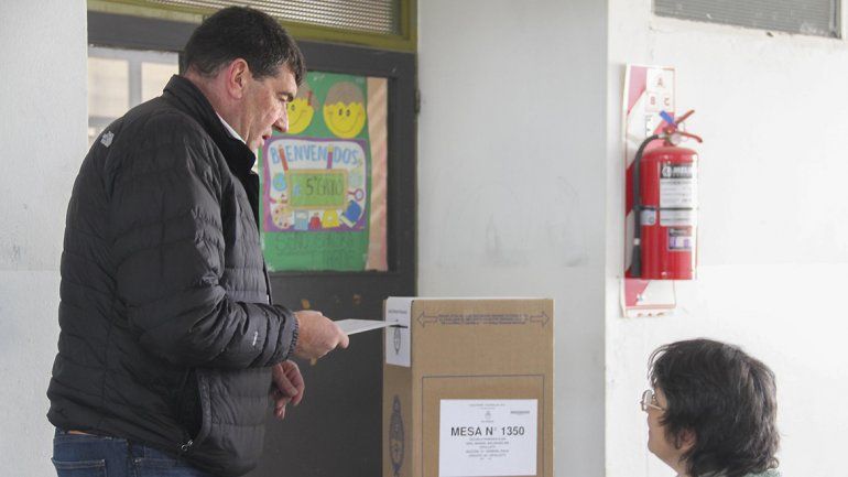 Relajado, Di Tella votó y opinó sobre las PASO