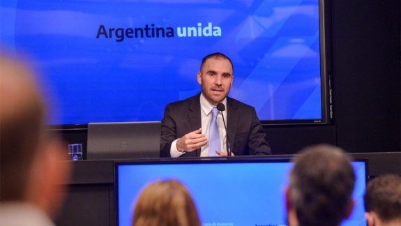 Martín Guzmán aseguró que el Gobierno no hará una devaluación