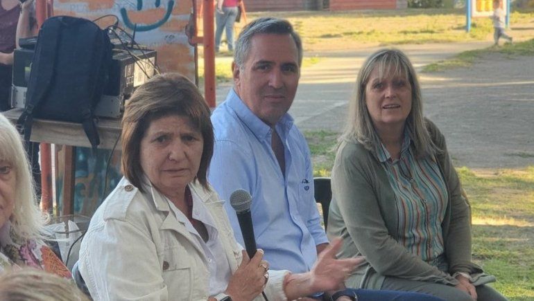 Patricia Bullrich llegará este jueves a la región