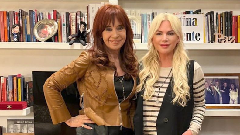 La inesperada visita de Esmeralda Mitre a Cristina Fernández.