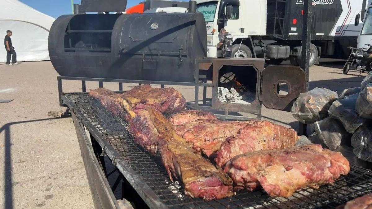 Asado y pasión tuerca, un combo perfecto en el fin de semana del TC en Viedma.
