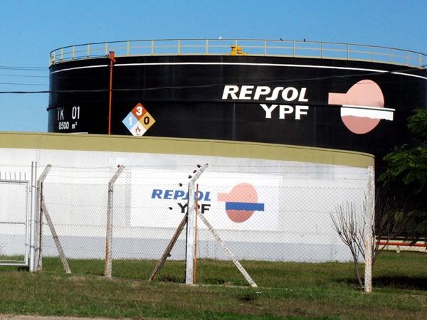 YPF aumenta el precio de combustibles 6% promedio a partir de hoy