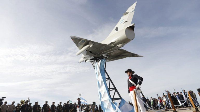 Homenaje especial a los héroes de Malvinas