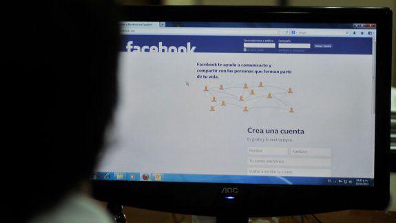 La mujer que acusó a otra por Facebook tuvo que borrar el mensaje. Ocurrió en la localidad rionegrina de Sierra Grande.&nbsp;