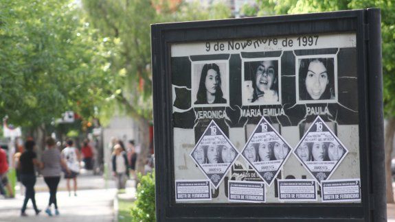 María Emilia y Paula González y Verónica Villar, las víctimas del crimen.