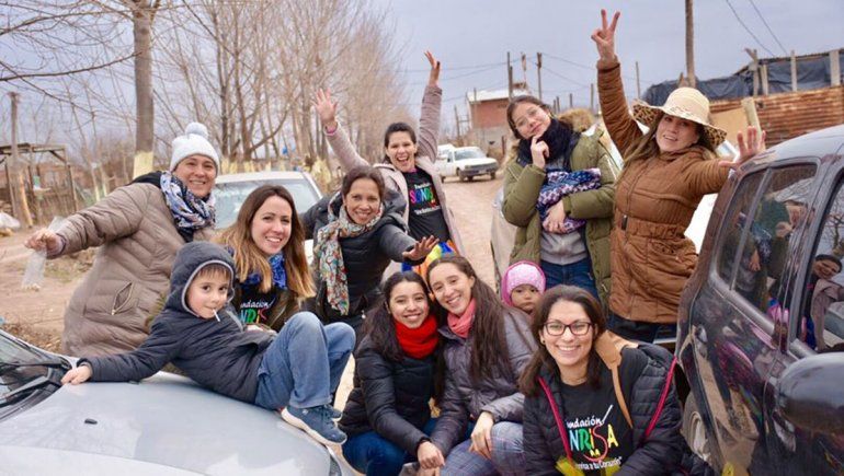 Cajas navideñas solidarias para regalar en el hospital