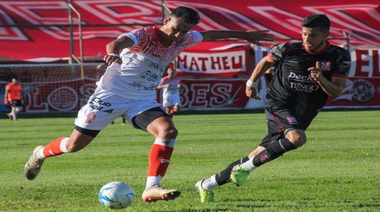 Huracán Las Heras y Sansinena cerraron la fecha en Mendoza.