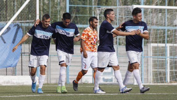 Crisis: en el Amateur comienzan a contar la baja de clubes