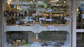 Desde el comercio dialogaron con LM Cipolletti y explicaron los motivos de su cierre.