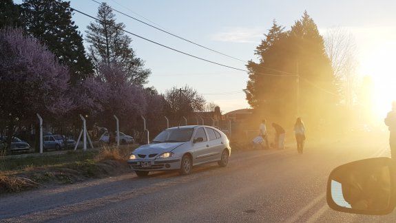 El brutal accidente ocurrió el sábado por la tarde en una zona muy transitada de la Ruta 65, en Fernández Oro.