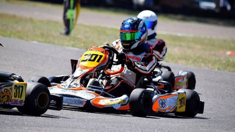 El año se va con el ruido de los kartings en la Isla Jordán.