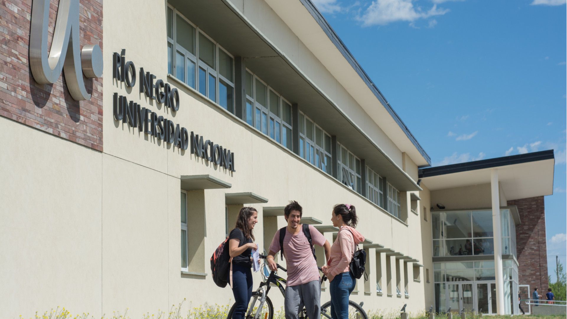 Facundo López destacó la inversión provincial en un campus de la Universidad de Río Negro.